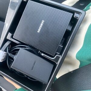 Samsung Wireless Audio Multi-room on HUB WAM250 New,